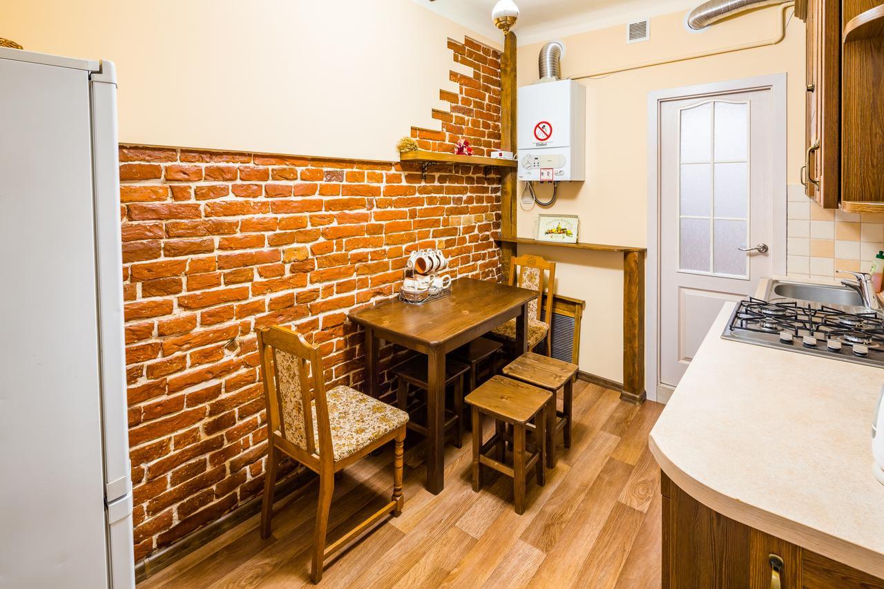 Apartment Krakivska 15 Lviv Dış mekan fotoğraf